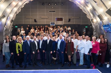 ����� ������������